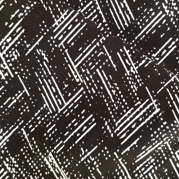 NWT Apt 9 women's cuffed mid rise shorts size 4 - Picture 4 of 5